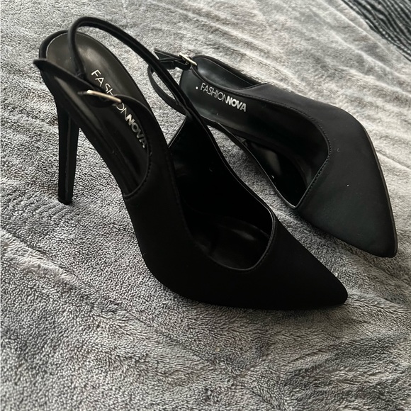 New Fashion Nova pumps - Picture 3 of 3